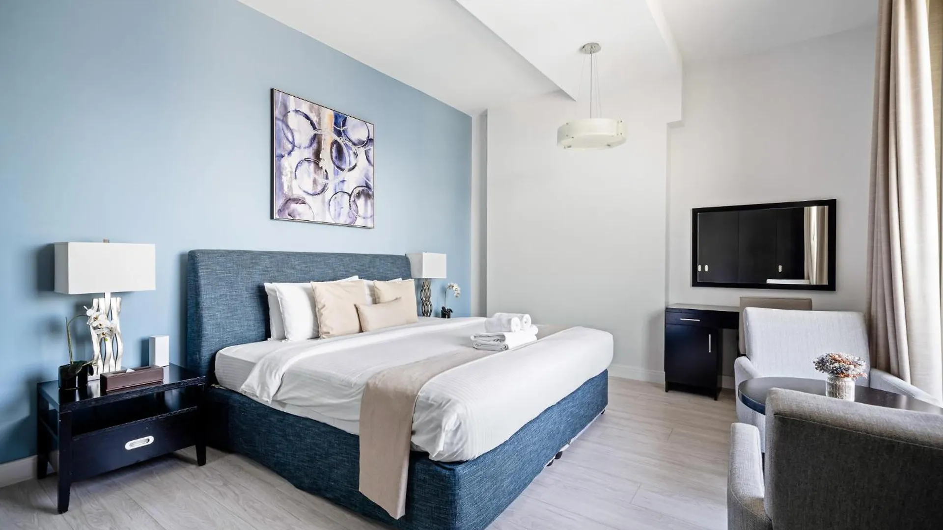 5 Star Luxury Sea View Apartment Dubai