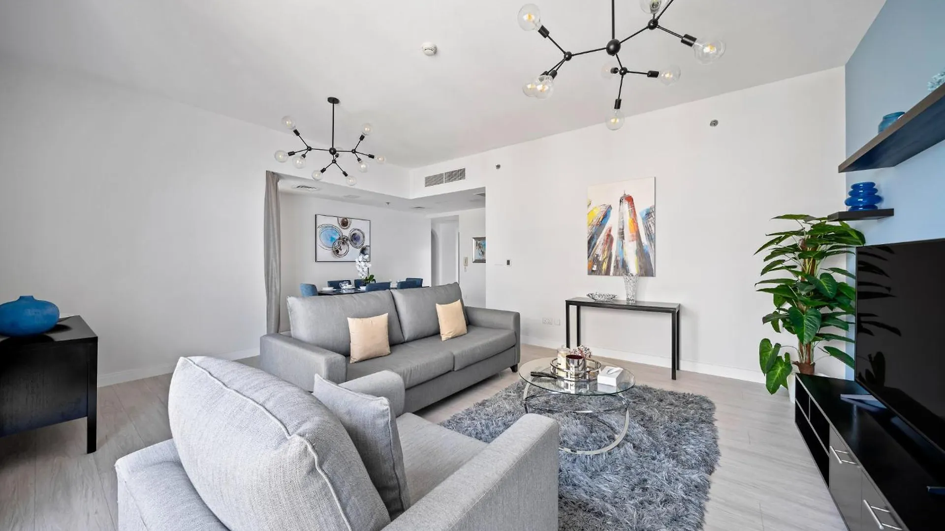 5 Star Luxury Sea View Apartment Dubai